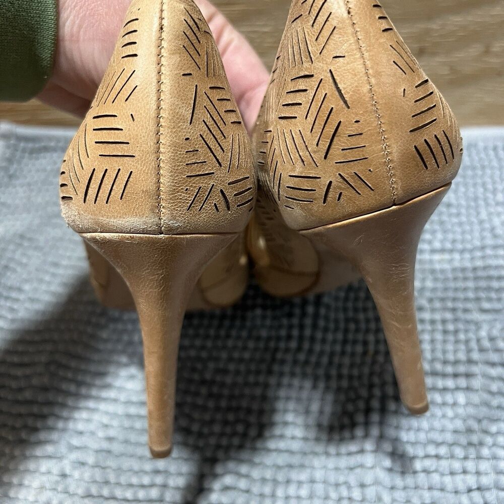 Jessica Simpson Charie D’Orsay Pumps 7.5M Laser Cut Tan / Neutral Heels - Picture 4 of 11